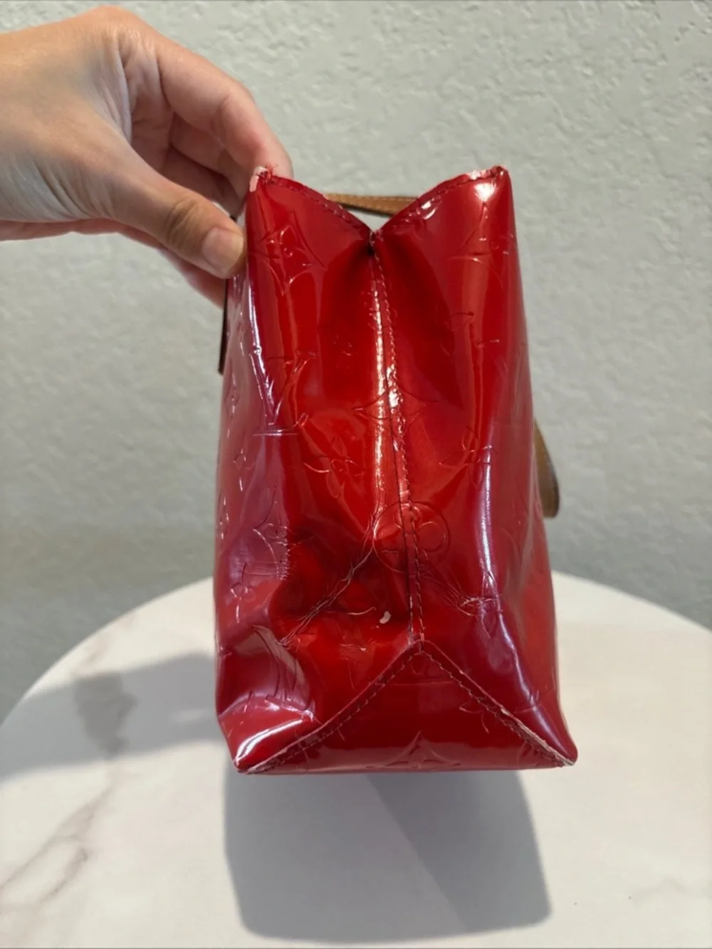 Louis Vuitton Red Patent
Monogram Vernis Tote with Tan Handles - Picture 5 of 16